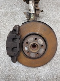 Амортизационная стойка поворотный кулак левое  перед volvo xc60 1 2008-2017 31277626 2.4 2.0 с Разборки, фото thumb