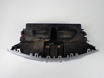 фото thumb №6, Средняя решётка воздуховод часы mercedes s500 w221 a2218300954