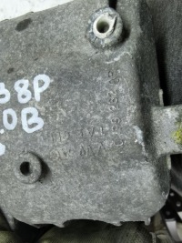 фото thumb №4, Кронштейн подушка двигателя audi a3 8p 2.0 fsi 03-12