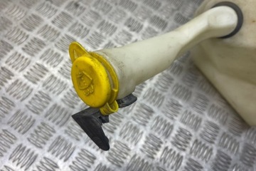 фото thumb №9, Бачок склоомивача opel astra h l48 551020308 1.9l дизель 74kw 2006