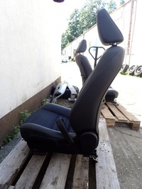 фото thumb №7, Сидіння пасажира лівий напівшкіра lexus is iii 200t 300 po рестайлінг 2018 європа