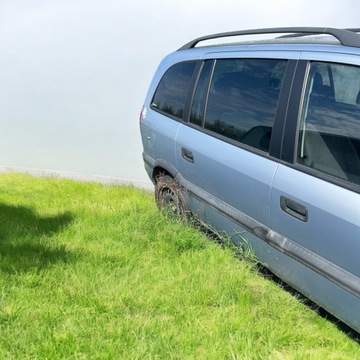 фото thumb №1, Opel zafira a двері правий зад z151