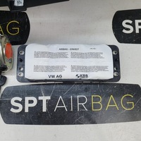 фото thumb №8, Audi e-tron приборная панель консоль подушки безопасности ремни подушка безопасности audi e tron