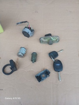 фото thumb №1, Замок зажигания вкладыши ключи комплект ford mondeo mk3 mk 3