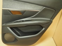 фото thumb №3, Оббивка обшивка двері правий задня peugeot 3008 ii