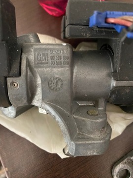 фото thumb №1, Замок зажигания general motors 90457846