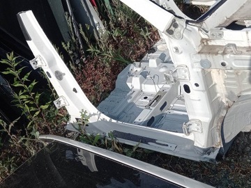 фото thumb №2, Лонжерон поріг чверть перед dacia spring