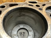 фото thumb №7, Блок двигателя dół wał поршни doblo 1.6 mjet 198a3000