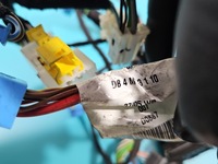 фото thumb №8, Установка жгут дверь перед правых mercedes w221 2215402113