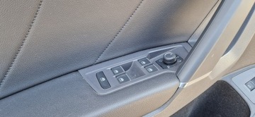 фото thumb №7, Обшивки двері vw tiguan allspace 2016-2023 повний шкіра jak нове