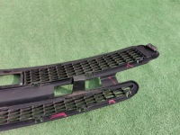 Решітка середня бампера передній tesla s 1038211-00-a Недорого, фото thumb