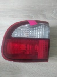 фото thumb №1, Лампа права задня w кришка внутрішня toledo ii