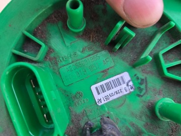 фото thumb №9, Насос пального+ поплавок w bak audi a6 c6 3.2 fsi 4f0919051af