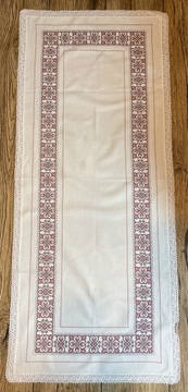 Винтажная кружевная скатерть 55х135