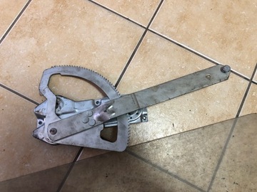 фото thumb №5, Механизм подъёма стекло man f2000 81626406057