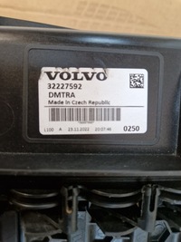 фото thumb №9, Volvo xc 40 xc40 впуск жалюзі повітропровід повітря 32227592