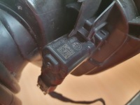 Кришка заливної пального 9452493 кришка привід 7464379 колір 300 bmw 1 f40 24r Київ, фото thumb