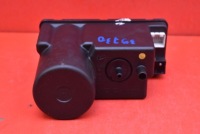фото thumb №5, Помпа центрального замка 4a0862257a audi a4 b5 sedan 94-99