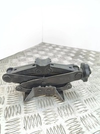 фото thumb №6, Opel meriva b 2010 домкрат автомобильный