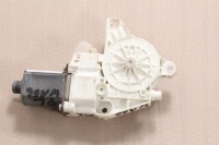 фото thumb №1, Моторчик подъемника стекло mercedes-benz оригинальный номер a1669060201