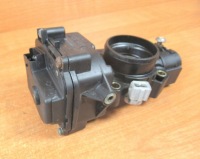 Купить Дроссельная заслонка renault clio 2 2 1,2 8v 8200096038 h7700115834 00013101, фото thumb