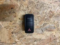 фото thumb №1, Переключатель кнопка старт/стоп аварийных audi a1 8x 8x0