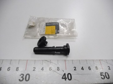 фото thumb №8, Направляющая подголовник renault clio 7701205734