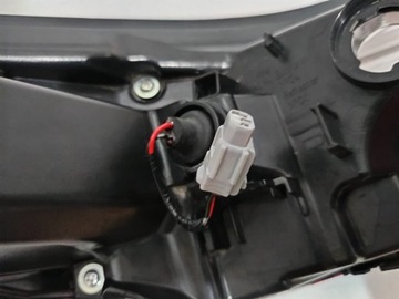 фото thumb №9, Toyota camry viii 2017- лампа праві зад pół led чорний засіб оригінал eur