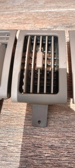 фото thumb №7, Jeep grand cherokee wj 99-04 решітка повітропровід права бежева