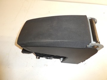 фото thumb №1, Подлокотник vw passat b7