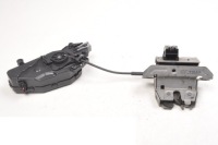 фото thumb №1, Volvo v70 iii xc70 ii замок багажника кришки 31440491