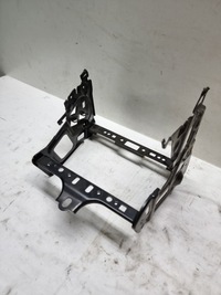 фото thumb №2, Nissan gtr gt-r r35 кронштейн радио