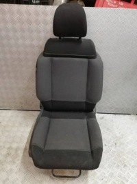 фото thumb №1, Сиденье пассажира передний правый citroen c3 iii