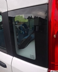 фото thumb №1, Fiat panda ii скло кузовна лівий задня