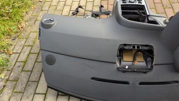 фото thumb №8, Панель роздавальна капот peugeot 3008 i