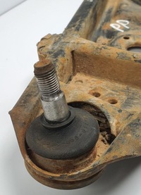 фото thumb №4, Рычаг правый передний перед нижний mercedes w115 w114