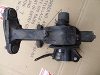 фото thumb №1, Кронштейн двигателя toyota auris i 2.2 d