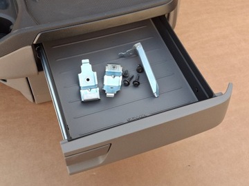 фото thumb №7, Scania r s полка консоль средняя столик ящики панель 2901426 2901428