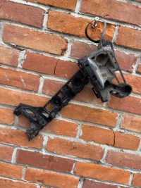 фото thumb №1, Opel оригинальный номер 13426390 направляющая бампера