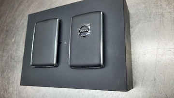 фото thumb №6, Корпус ключа volvo xc60 xc40 xc90 s90 v90 новая оригинальный номер чёрная кожа
