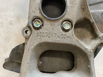 фото thumb №5, Tesla модель s 13r. поворотна опора передня ліва