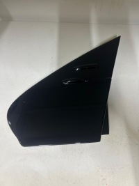 Купить Заглушка молдинг треугольник крыла левая перед toyota prius iv матовая блеск, фото thumb