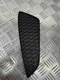 фото thumb №1, Toyota sienna iv xl40 2021 заглушка бампера права ліва нова oem xl40 iv