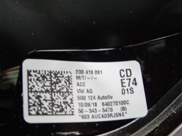 фото thumb №15, Кермо vw polo 2g 2018r. шкіра мультифункція пелюстки dsg оригінал гарна