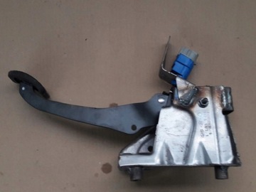 фото thumb №1, Педаль зчеплення dacia logan mcv ii 465031703r