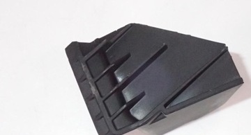 фото thumb №7, Кріплення кнопки кришки 4f1959527 audi a6 rs6 a6