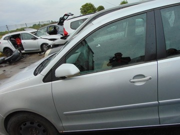 фото thumb №1, Двері ліві перед передні vw polo 9n2 рестайлінг la7w