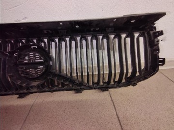 фото thumb №4, Решітка решітка радіатора volvo xc60 ii 17- 31457465