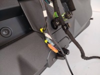 фото thumb №14, Крышка багажника задняя багажника citroen c5 aircross 2022r. с камера поцарапанный козырёк