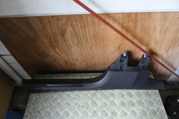 фото thumb №1, Планка порога права 3008 ii 9811645877